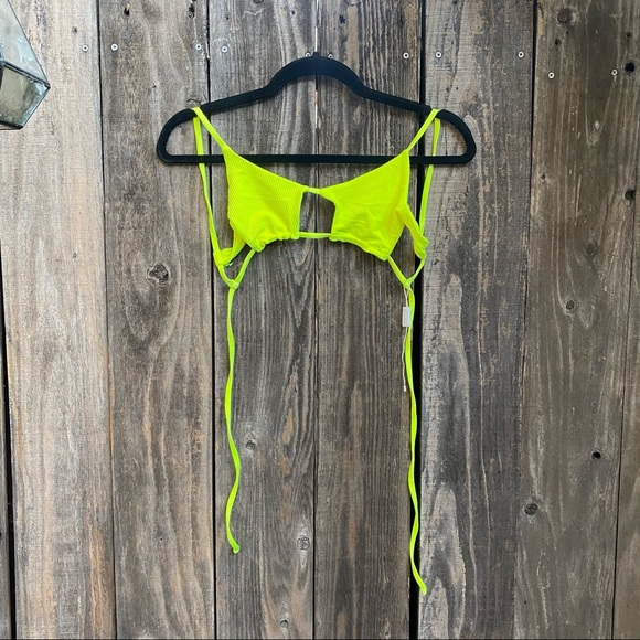 Frankies Bikinis SUNNY WILLA BIKINI TOP - XS - Picture 2 of 11